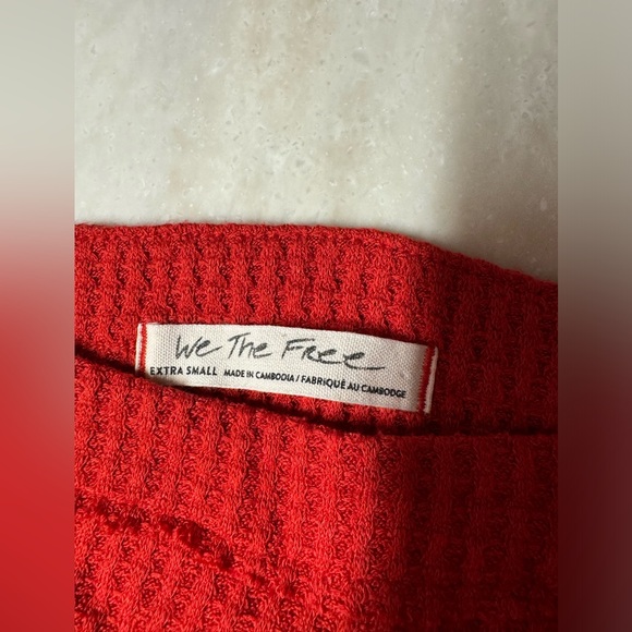 We the Free | North Shore Thermal Boat Neck Tee Phoenix Red XS Long Sleeve - Picture 7 of 12